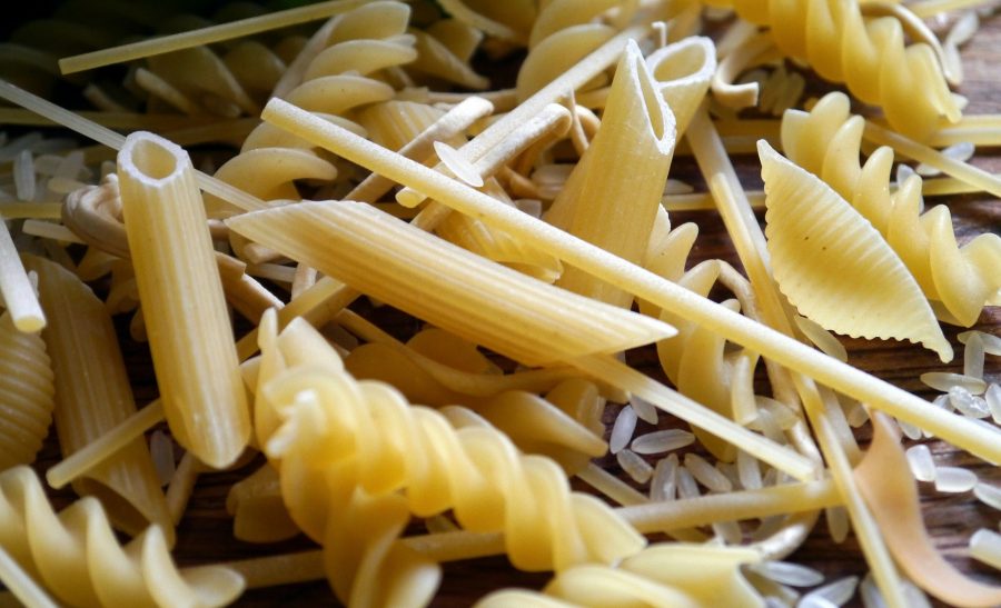 macaroni-498670_1920-900×547